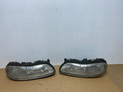 1997 to 2003 Chevrolet Malibu Left+Right Side Headlights AC1795 DW0