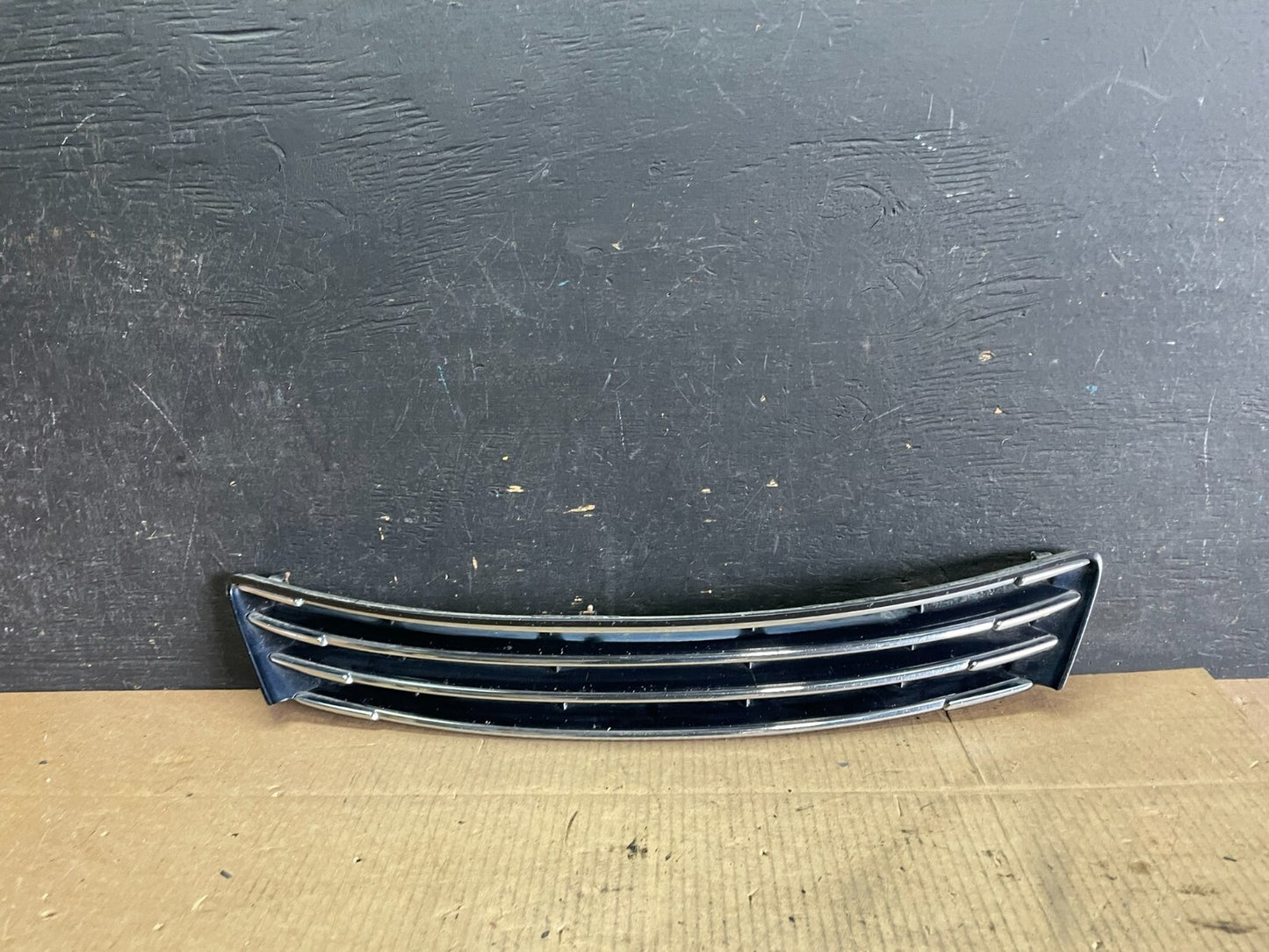 2004 Lexus ES330 Front Upper Grill Grille J4110 PS0