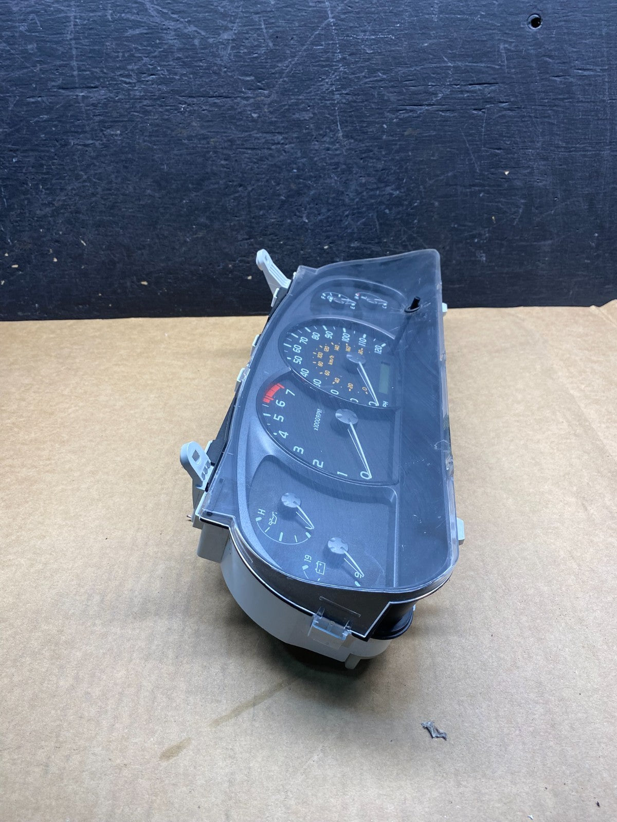 2005 to 2007 Toyota Sequoia Speedometer Insrument Gauge Cluster AH7149 DG1
