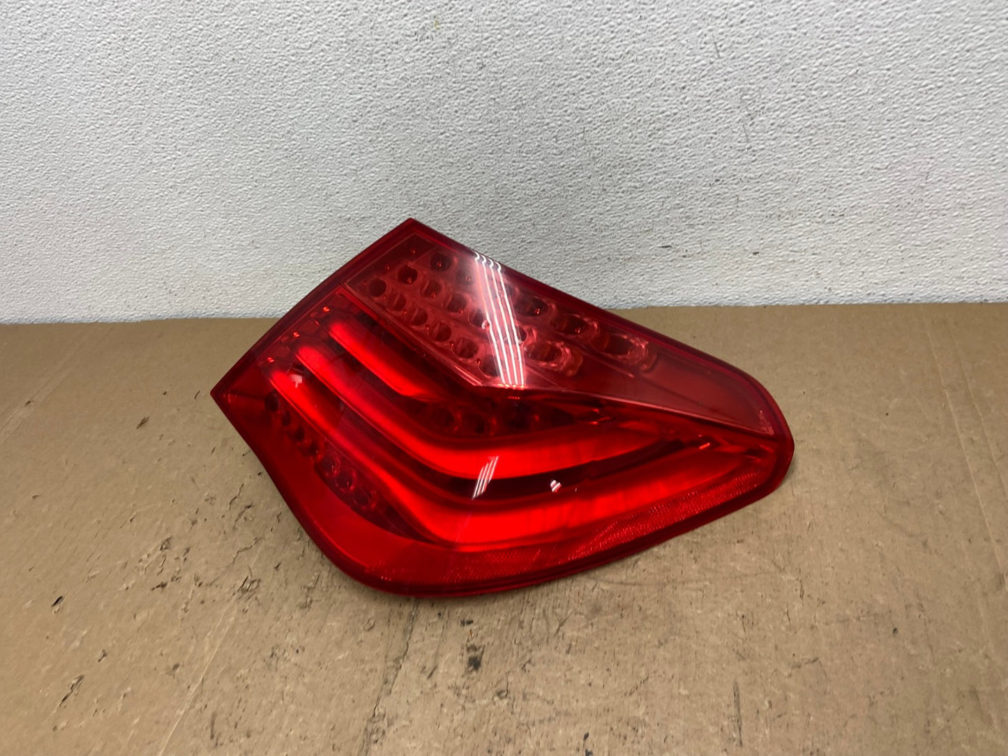 2009 to 2012 Bmw 7-Series F01 F02 750i Right Passenger Tail Light AC7303 LK1