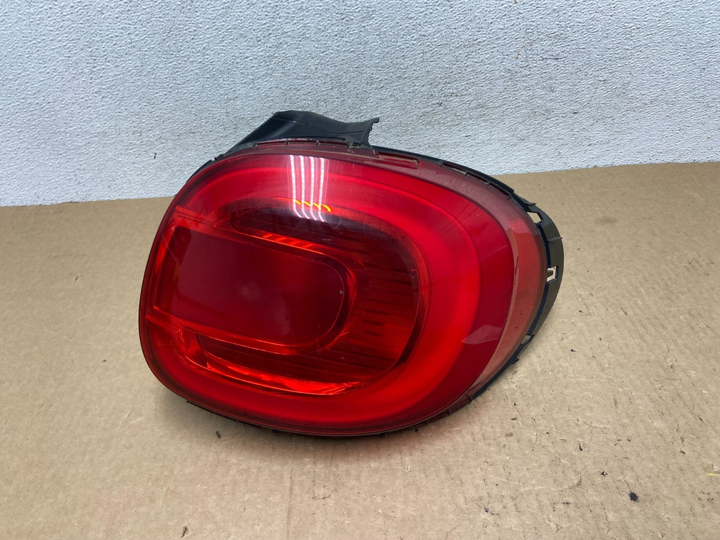 2014 to 2017 Fiat 500L Right Passenger RH Side Tail Light AF9701 DG0