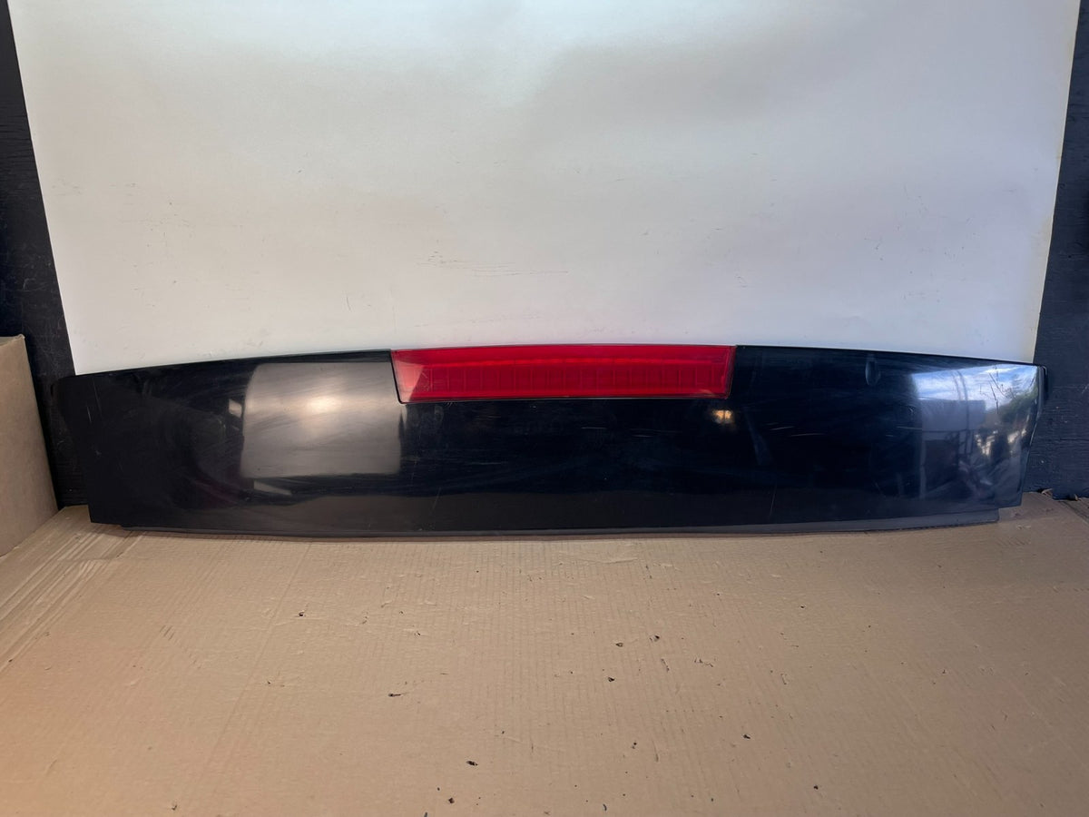 2007 to 2014 Chevrolet Tahoe Hybrid Spoiler Wing 3rd Brake Light AH6546 PS0