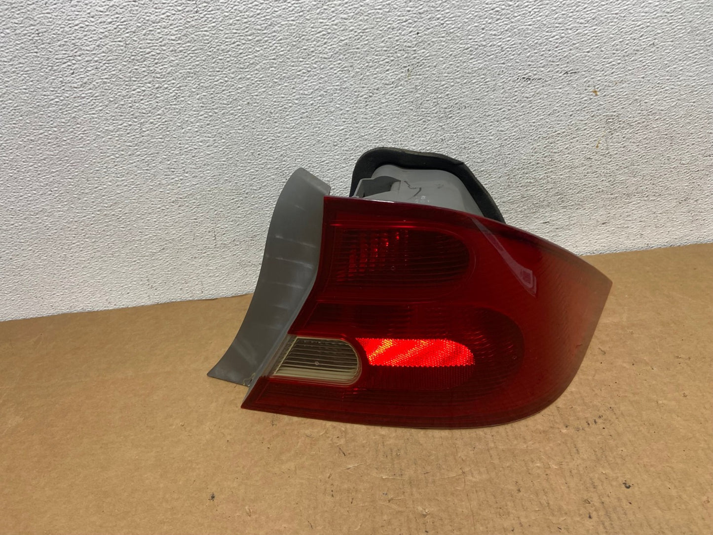 2001 to 2003 Honda Civic Coupe Right Passenger Rh Side Tail Light AD4591 LK0