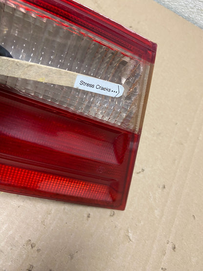 2000-2002 Mercedes-Benz E-Class E430 E320 Left Driver LH Tail Light AB2394 LK4