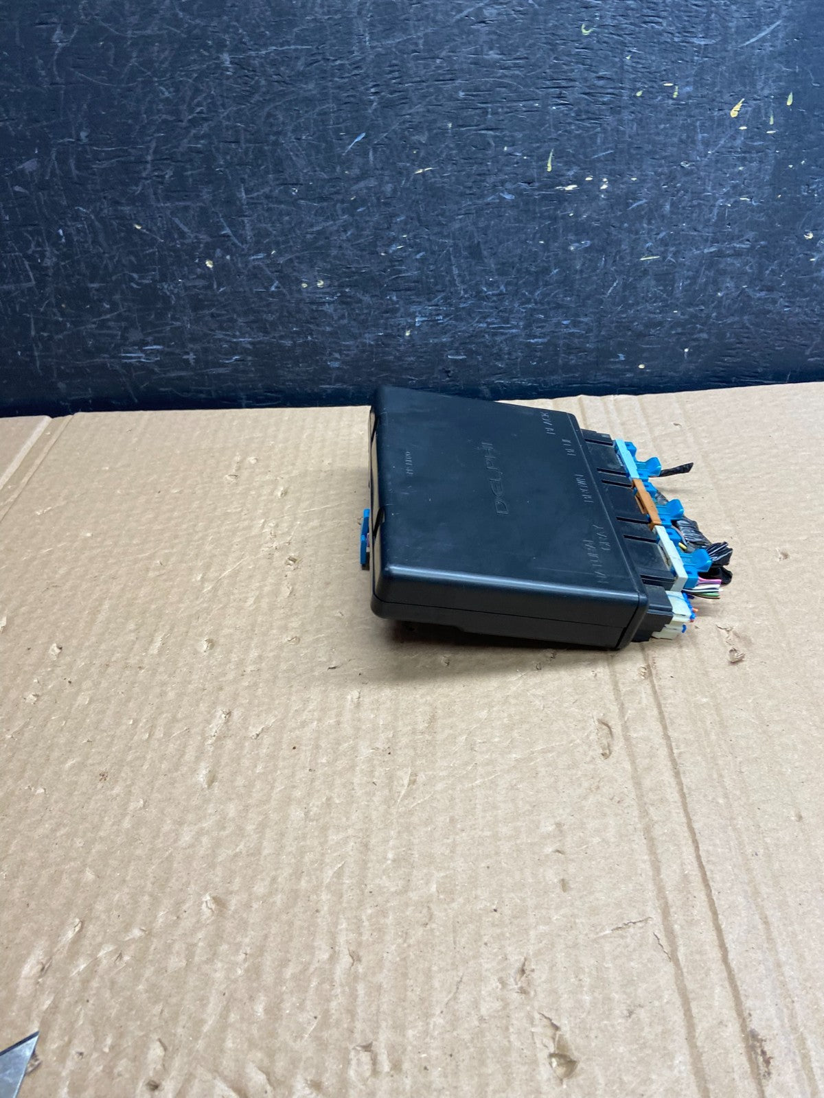 2003-2006 Silverado Suburban Tahoe Body Control BCM Module af6198 DG2