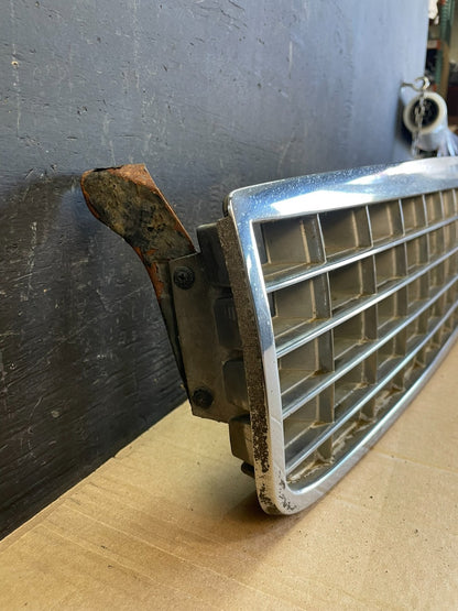 1994 1995 1996 Cadillac Deville Front Upper Grill Grille Oem ac2167 DG2