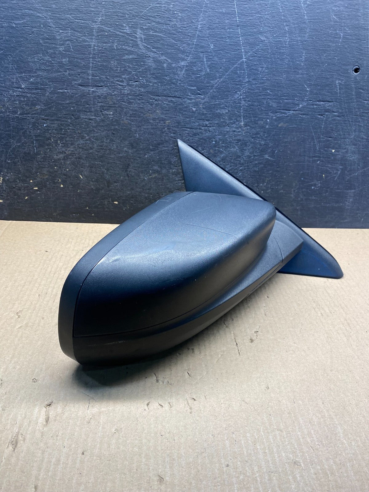 2010 to 2018 Ford Taurus Right Passenger View Door Mirror AH3281 DG1