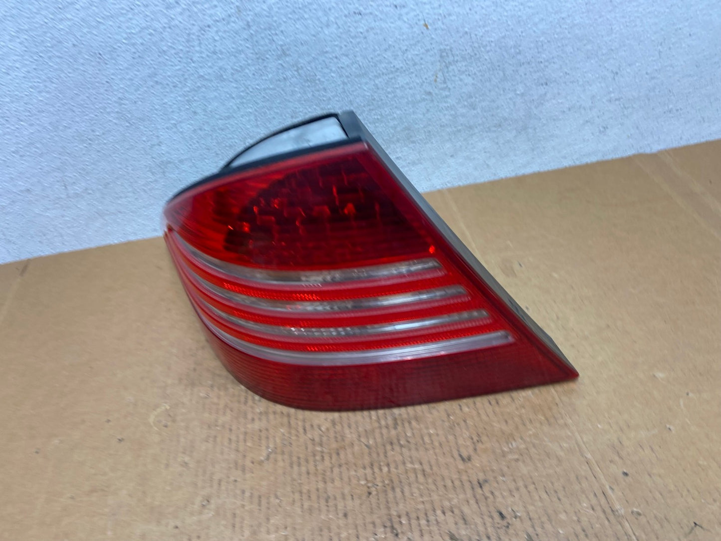 2003-2006 Mercedes-Benz S-Class Tail Light Left Driver Lh Side AE0675 LK1