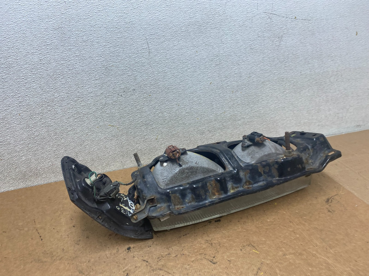 1990 - 1992 Infiniti M30 Left Driver LH Side Halogen Turn Sgn Headlight S7431 DG6
