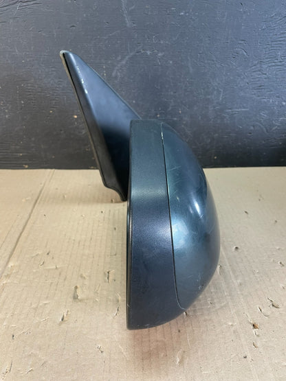 2001 to 2006 Toyota Sequoia Right Passenger View Door Mirror AD8657 DW10