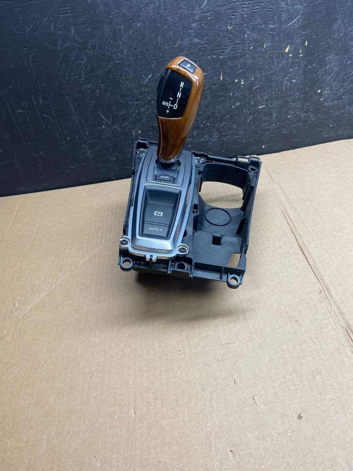 2012 to 2017 BMW X3 Shift Shifter Selector Gear AE4352 DG3
