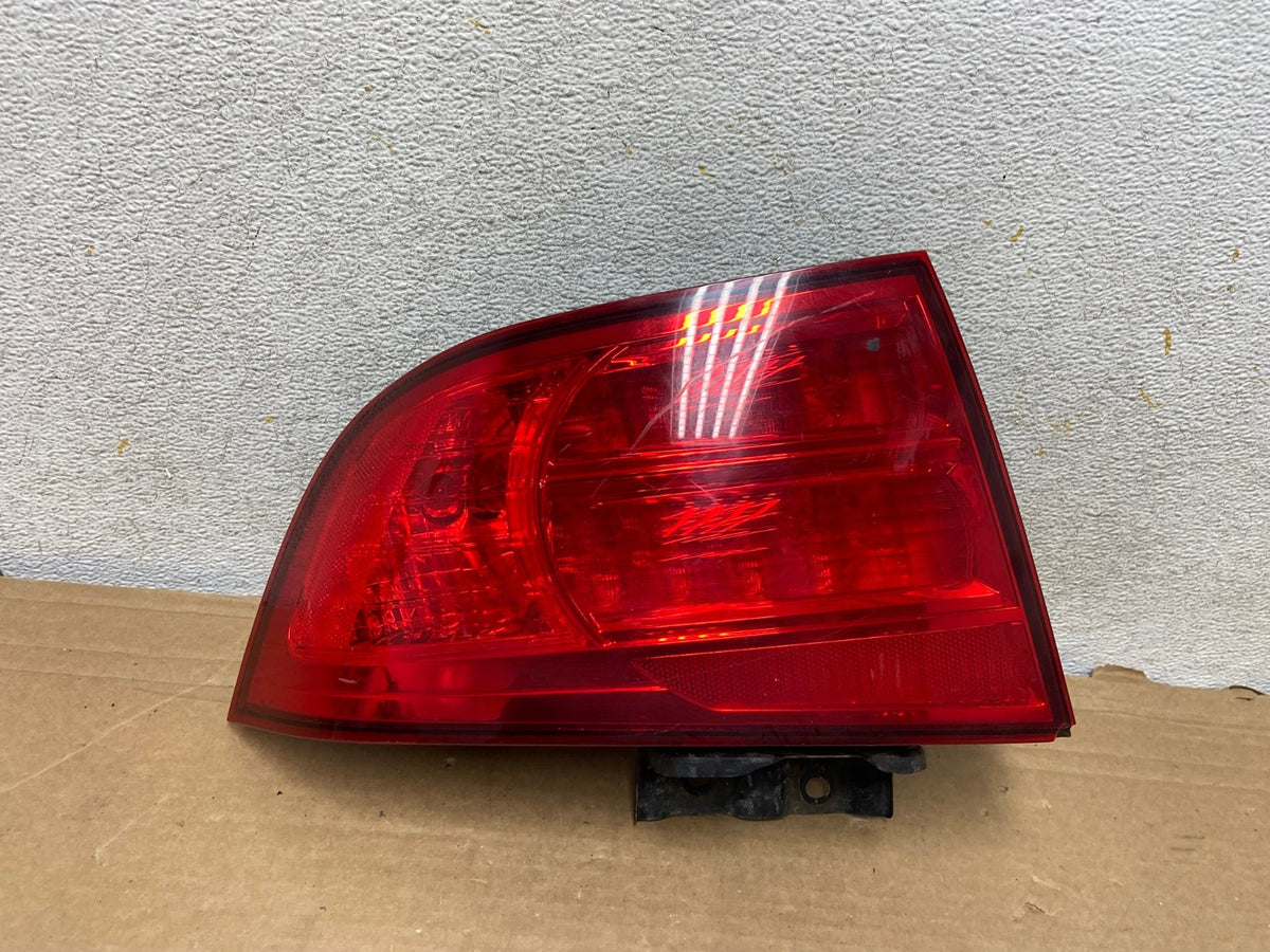 2004 2005 2006 Acura TL Left Driver Lh Side Tail Light AH8343 LK0
