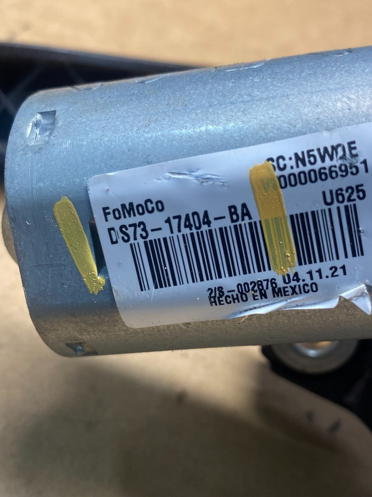 2020 to 2023 Ford Explorer Rear Windshield Wiper Motor AD7461 DG6