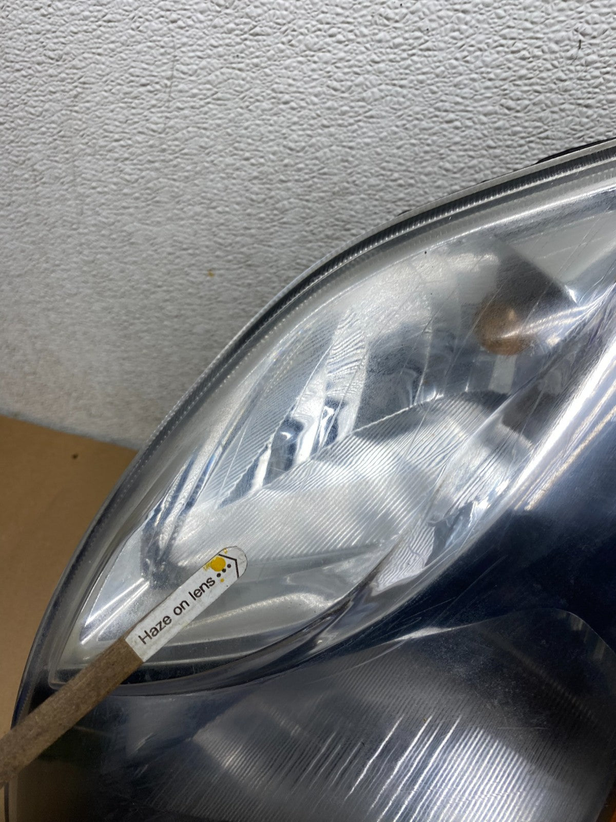 2010-2012 Nissan Sentra Halogen Left Driver LH Black Headlight P8149 DW6