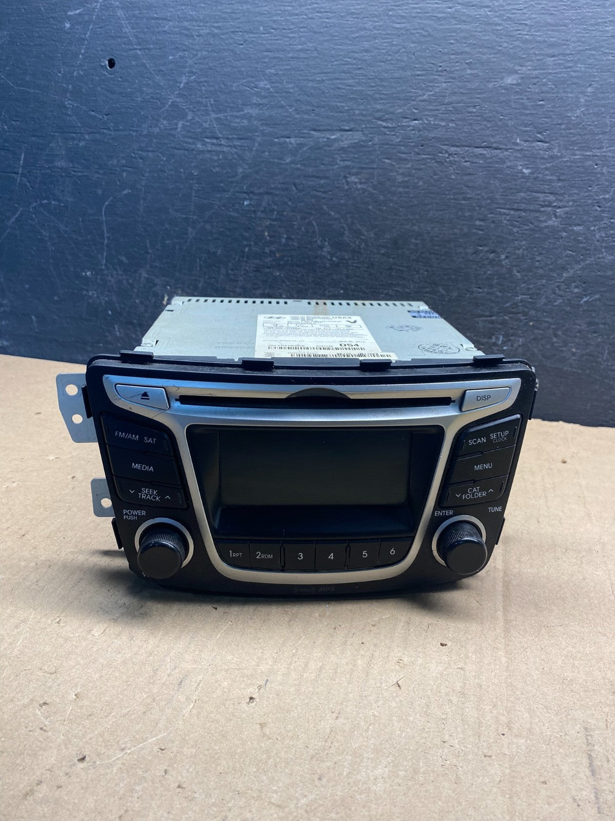 2012 2013 2014 Hyundai Accent Radio Cd Mp3 Player AE7407 DW0