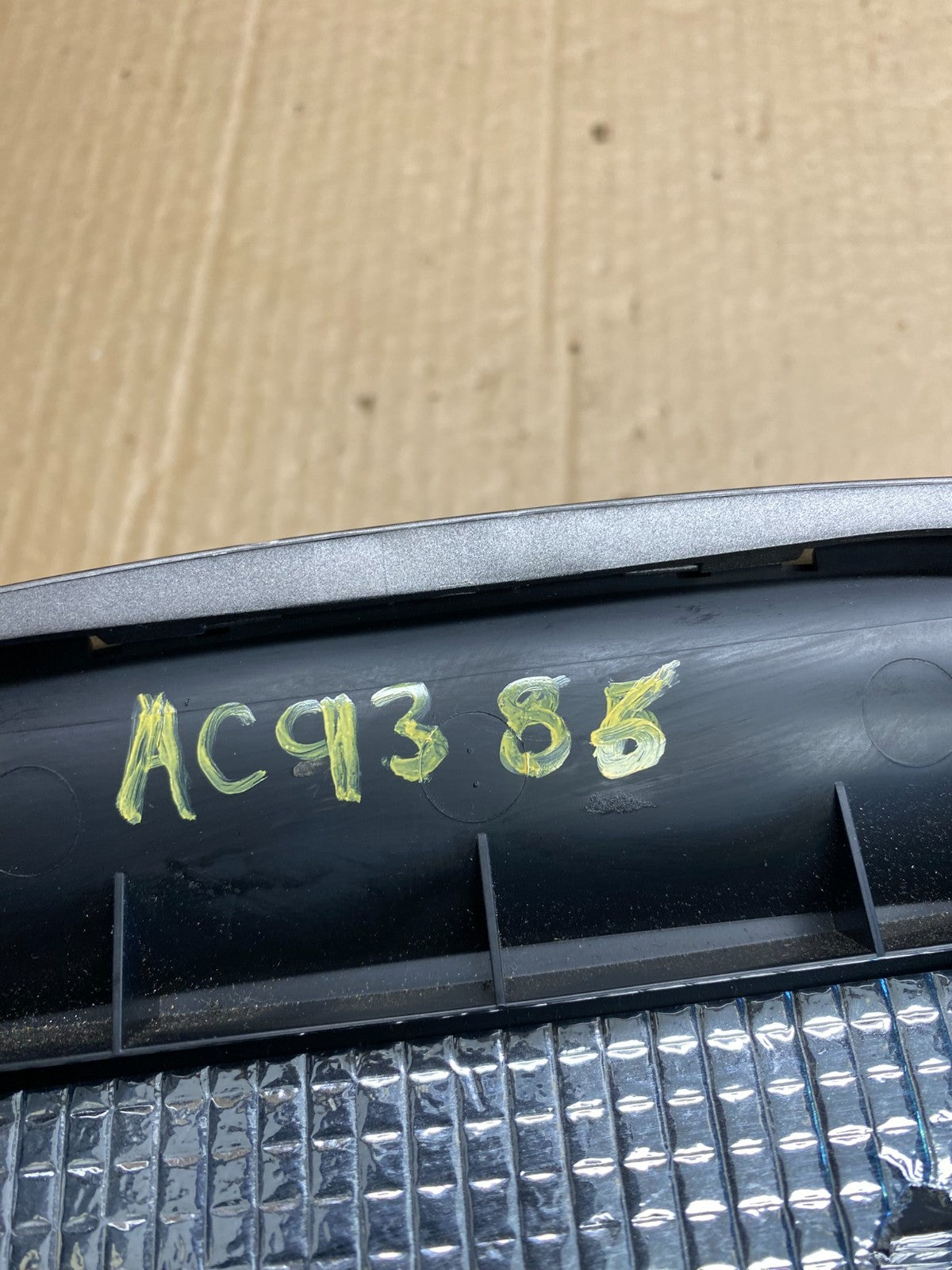 2010-2014 Subaru Legacy Outback Vent Radio Panel Trim Bezel AC9386 DG6