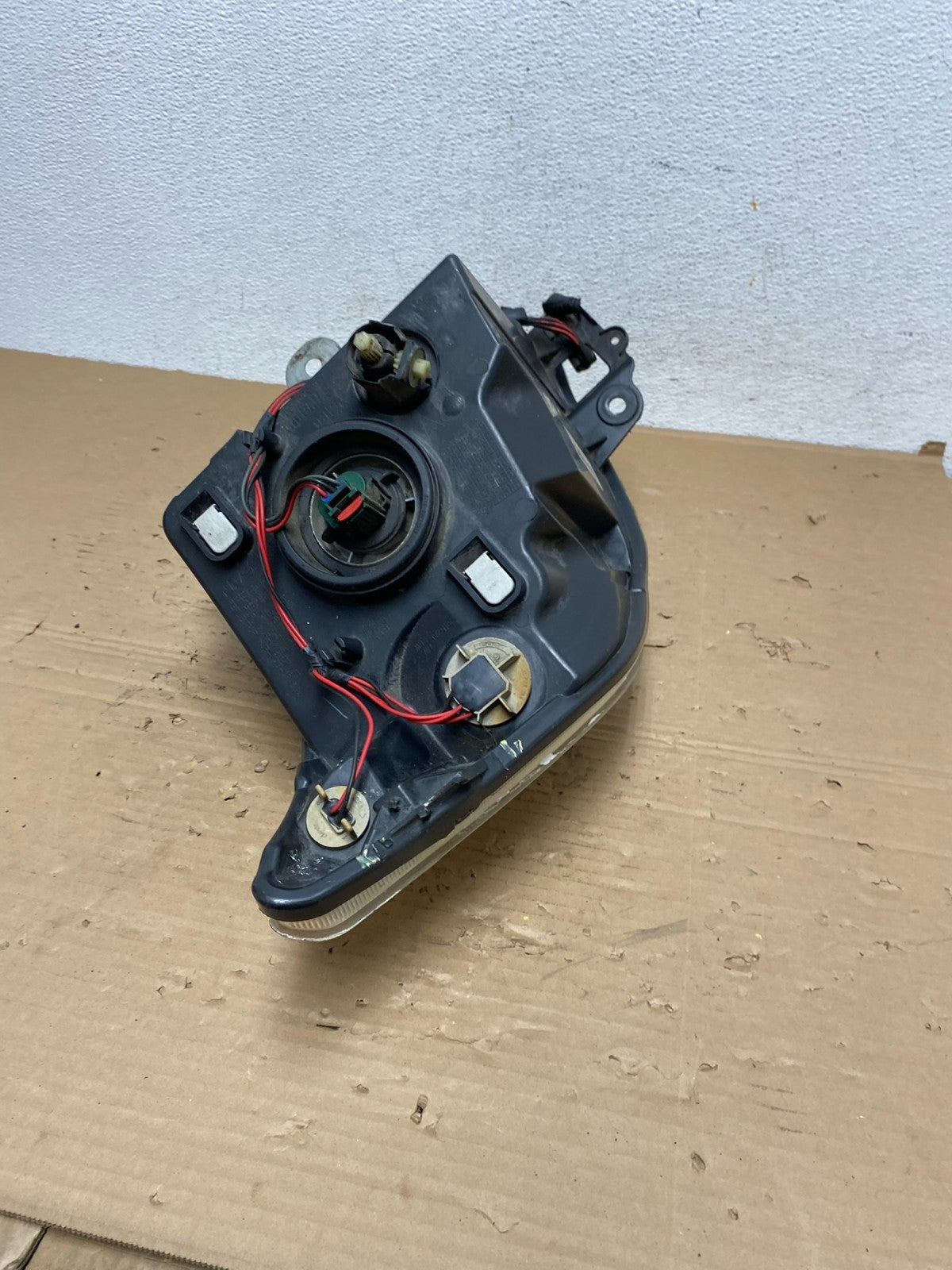 2010 2011 2012 Nissan Sentra Halogen Right Passenger RH Side Headlight AD4328 DW7