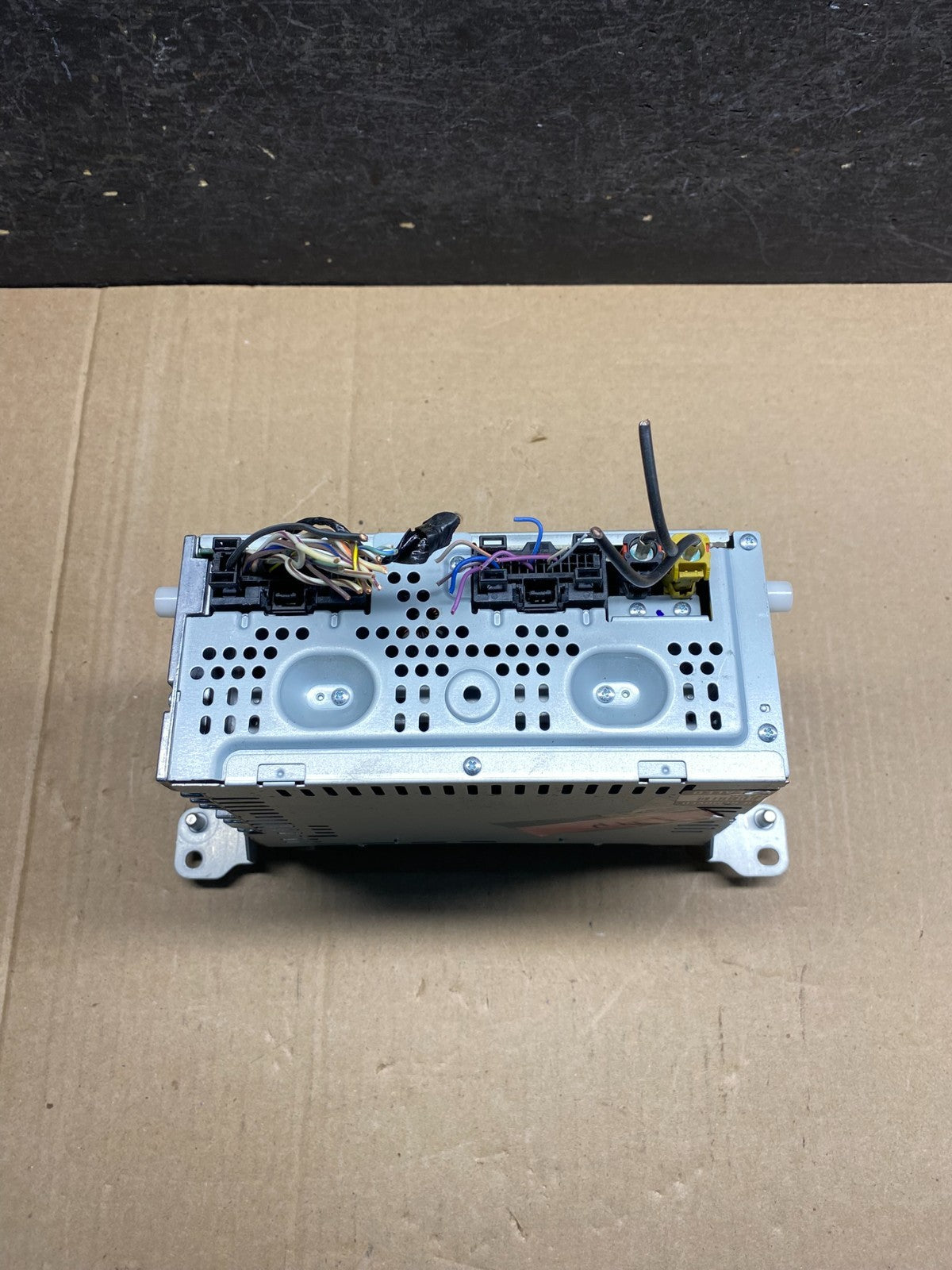 2013 2014 2015 Ford Fusion Radio Audio Receiver AM FM CD MP3 AG3618 DG5