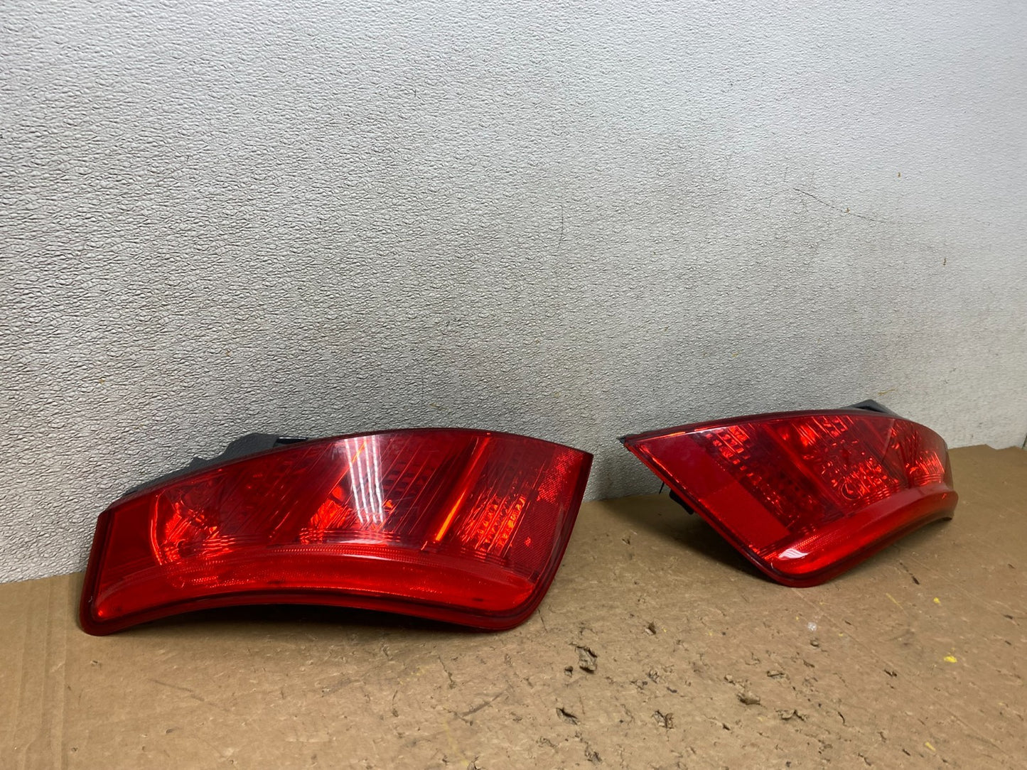 2003 2004 2005 Nissan Murano Left+Right Side Tail Lights Oem V8084 DW2