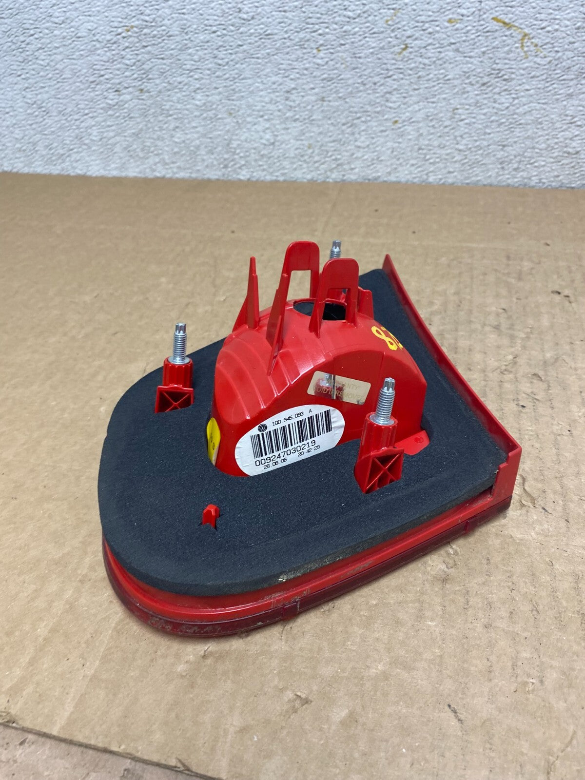 2007 2008 2009 2010 2011 Volkswagen Eos Left Driver Tail Light Inner Oem O74287