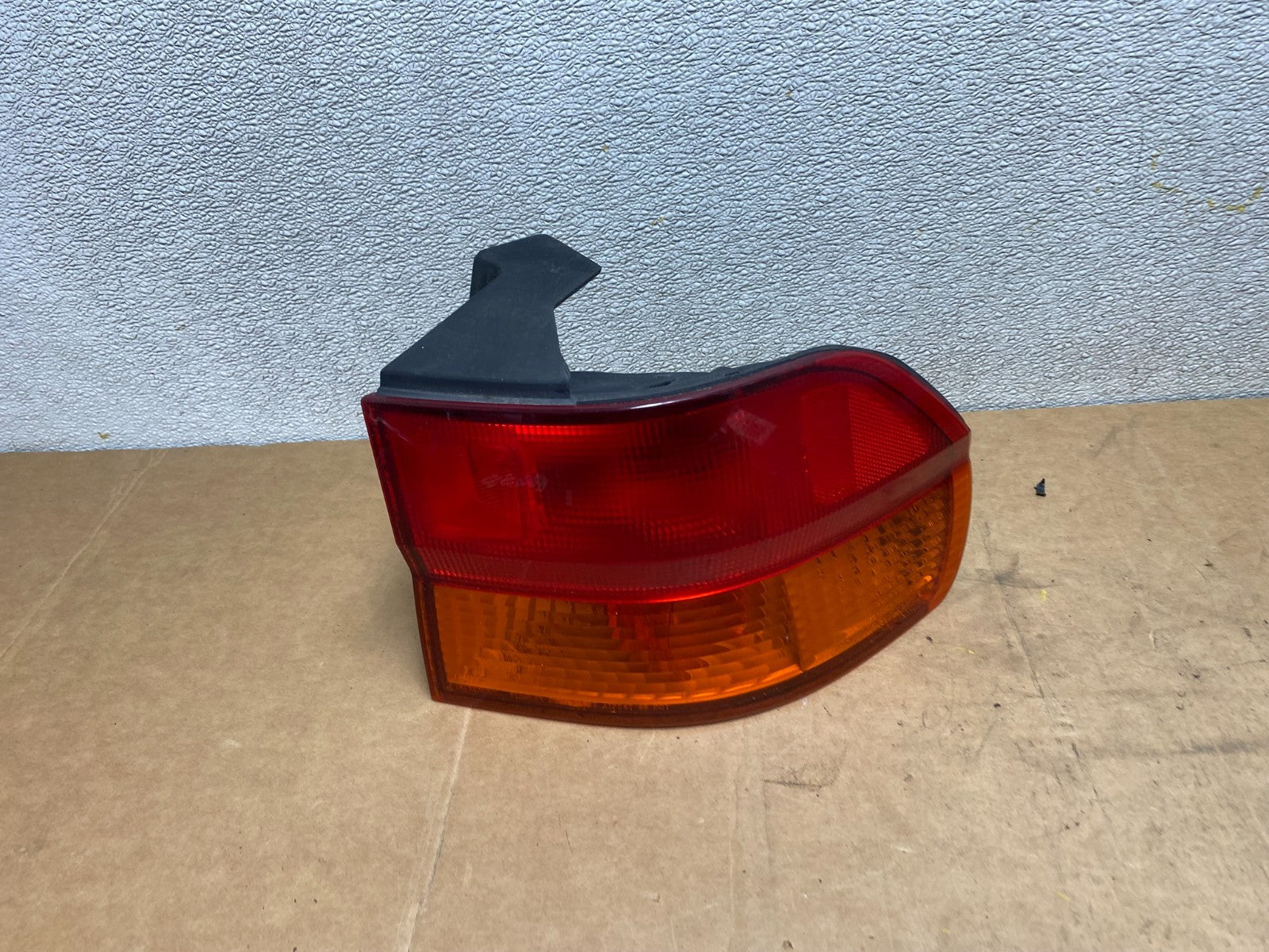 1999 2000 2001 Honda Odyssey Right Passenger Side Tail Light Oem X3909 DW0