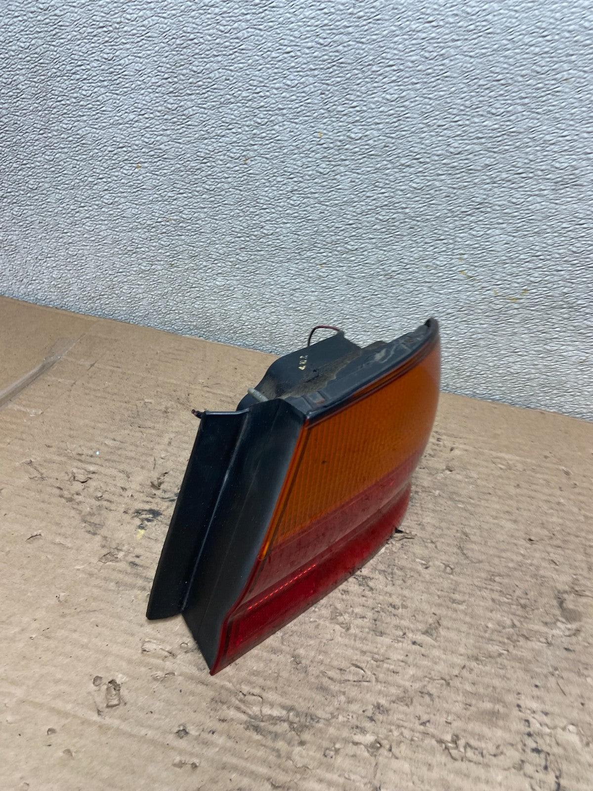 1995 1996 Nissan Maxima Right Passenger RH Side Tail Light OEM AA9670 LK2