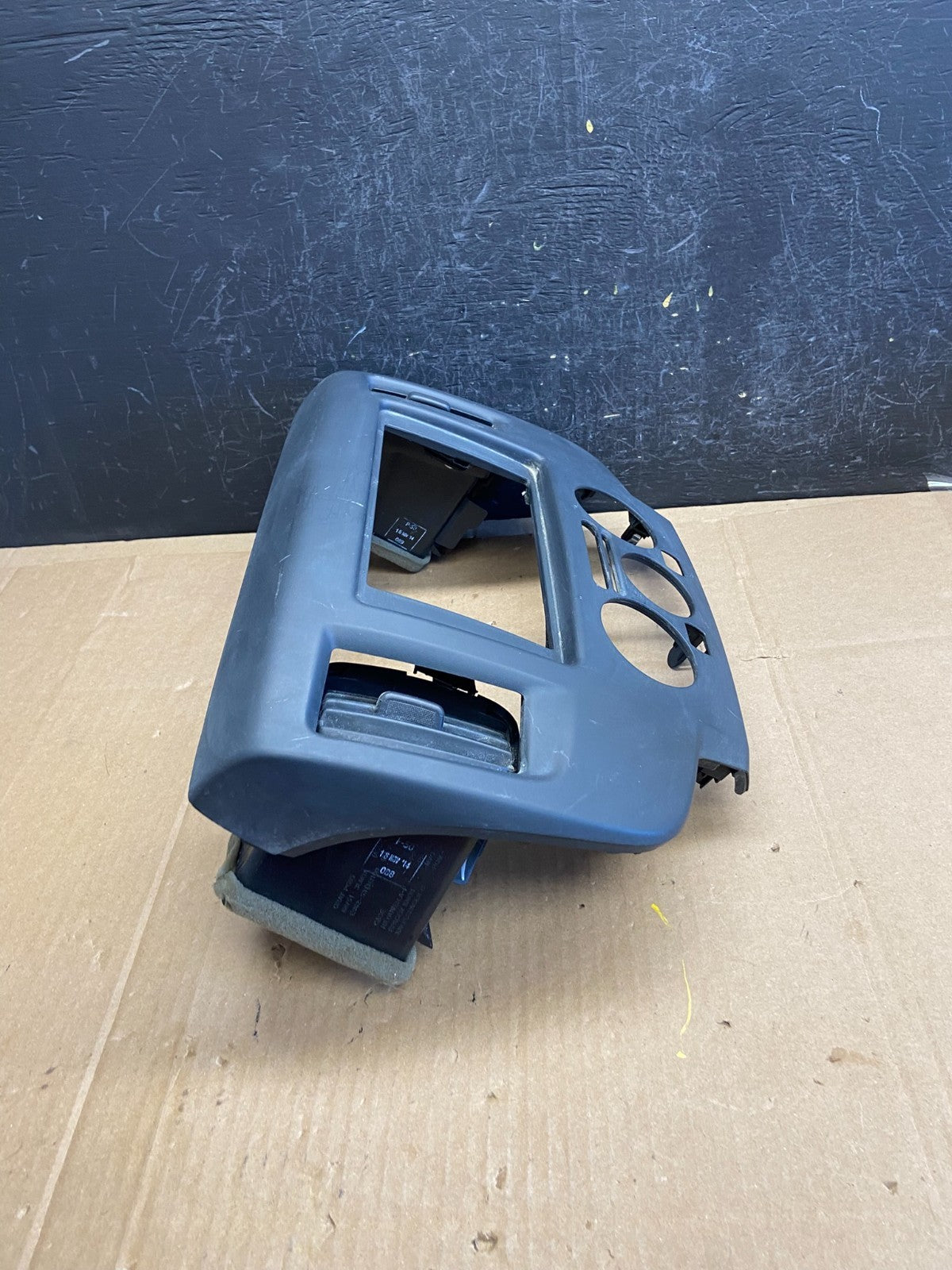 2013-2021 Nissan NV200 Center Console Radio Climate Control Air Vent AD2109 DG1
