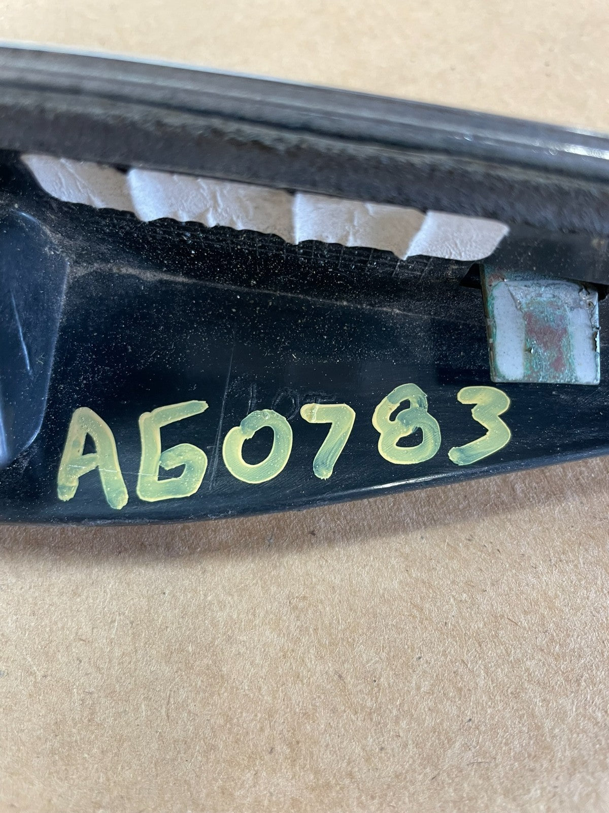 2011 to 2014 Ford Explorer Rear Tailgate Gate Trim Molding With Camera AG0783 DG5