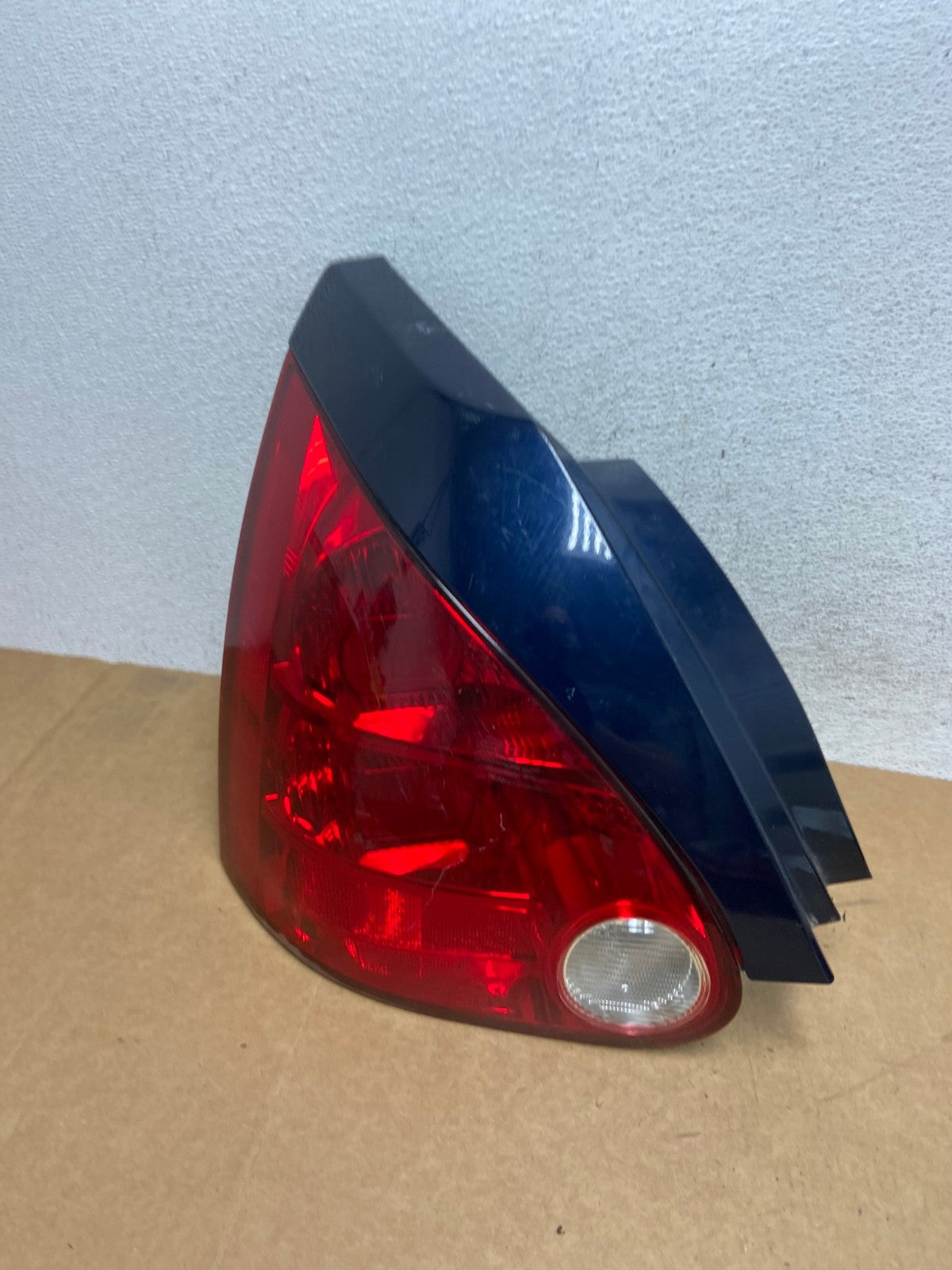 2004 2005 2006 2007 2008 Nissan Maxima Left Driver Lh Tail Light AE3030 LK0