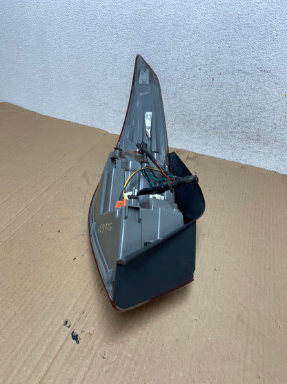 2011 2012 2013 Hyundai Elantra Sedan Right Passenger Tail Light AE8926 LK5