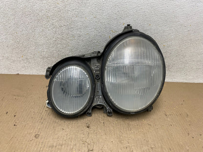 2000-2002 Mercedes E E320 E430 Left Driver LH Halogen Headlight AH5965 DW0