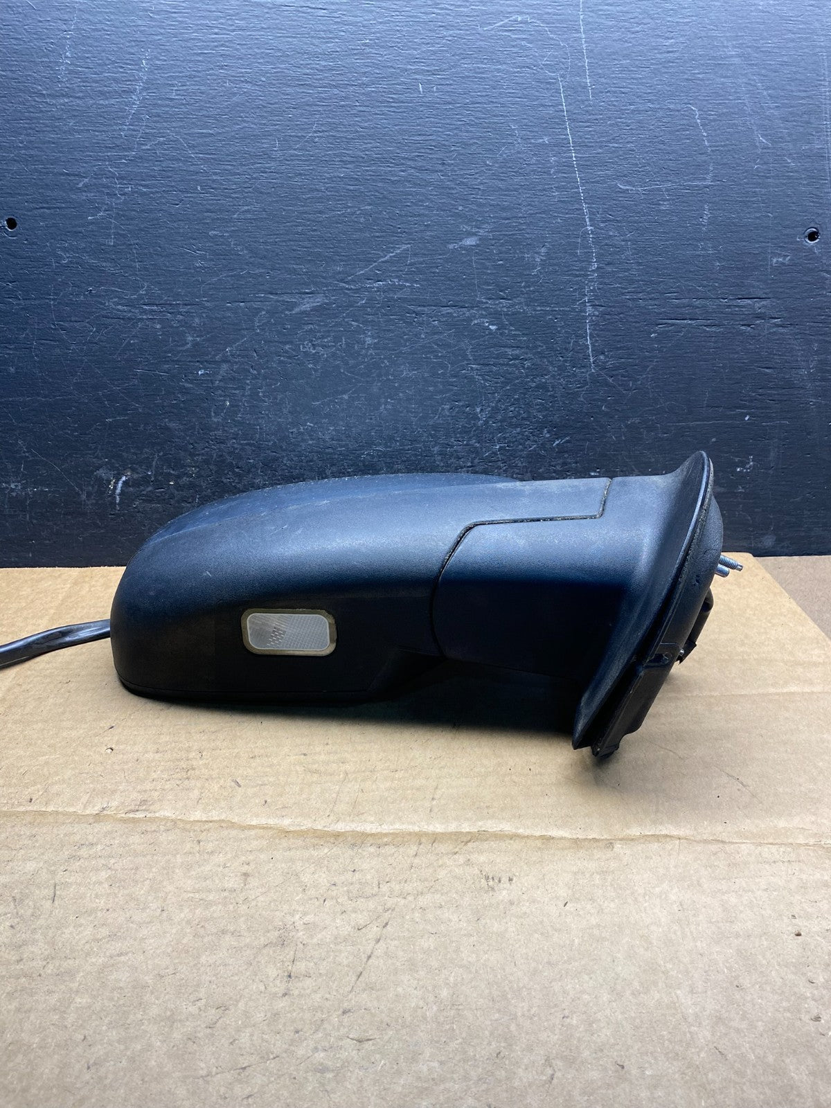 2007 to 2008 Gmc Yukon Right Passenger Turn Signal View Door Mirror ad7269 DG2