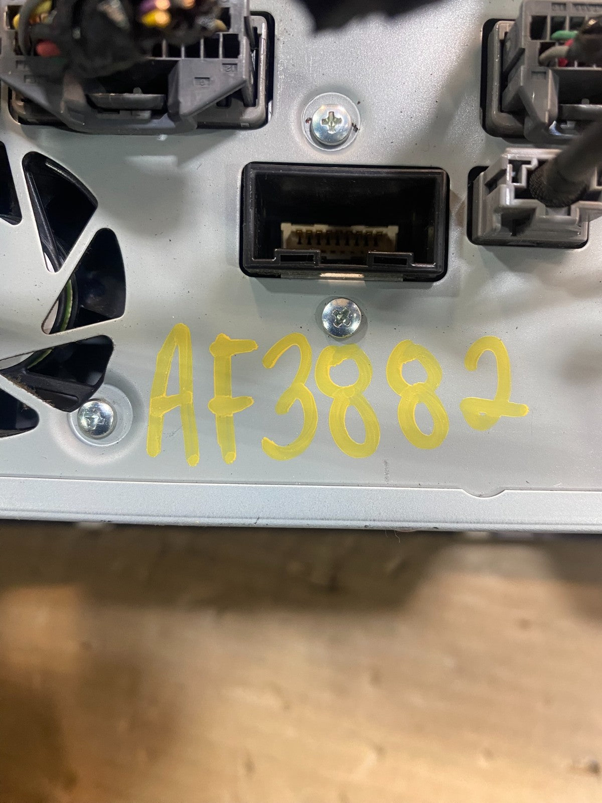 2013-2018 Acura RDX Climate Control Radio Screen Control Panel Air Vent AF38826