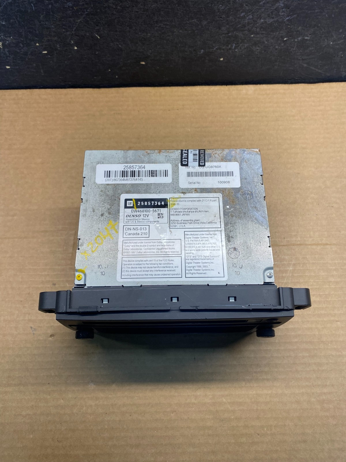 2007 to 2014 Chevrolet GMC Cadillac Radio Navigation Screen Display af7742 DG3