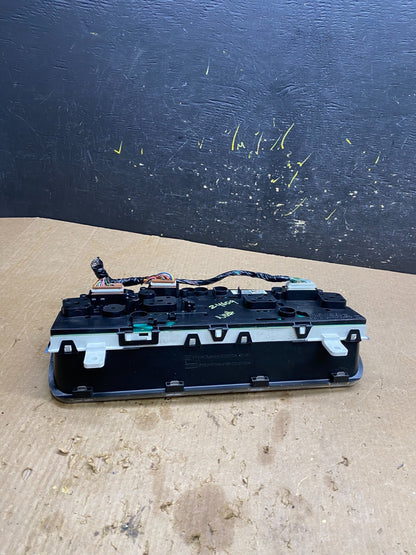2001 to 2003 Nissan Pathfinder Speedometer Cluster Gauge OEM Z46094