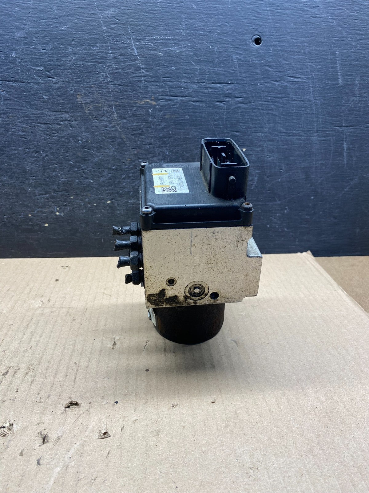 2008-2010 Chevy Express GMC Savana 1500 2500 ABS Anti Lock Brake Pump AI7267 DG2