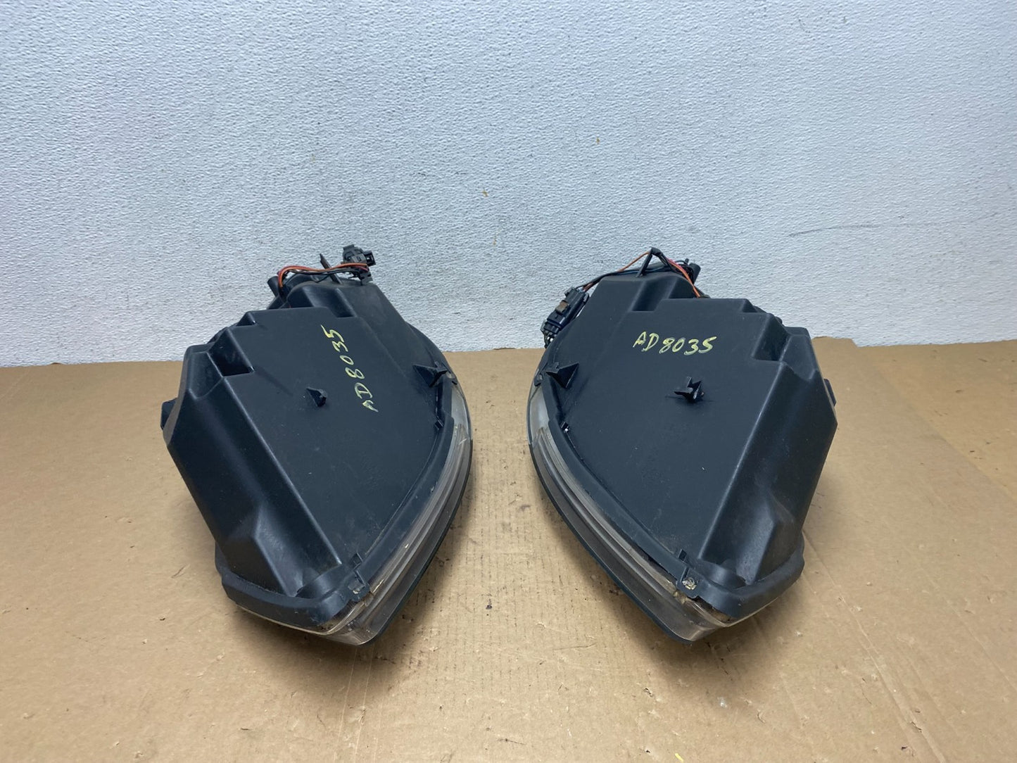 2005 - 2010 Chevrolet Cobalt Sedan Left+Right Set Headlights AD8035 DW8