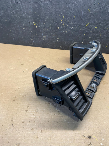 2013 to 2020 Nissan Pathfinder Center Dash Radio Trim Bezel Surround S2800 DG2