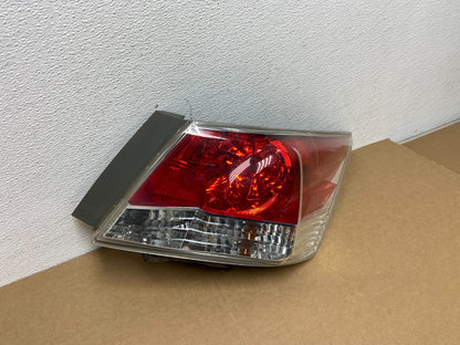 2008 to 2012 Honda Accord Sedan Tail light Right Passenger RH Side AB9927 DW2