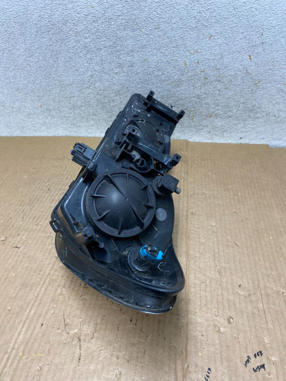 2005 - 2008 Buick Lacrosse Allure Right Passenger RH Headlight Halogen AI6629 DW6