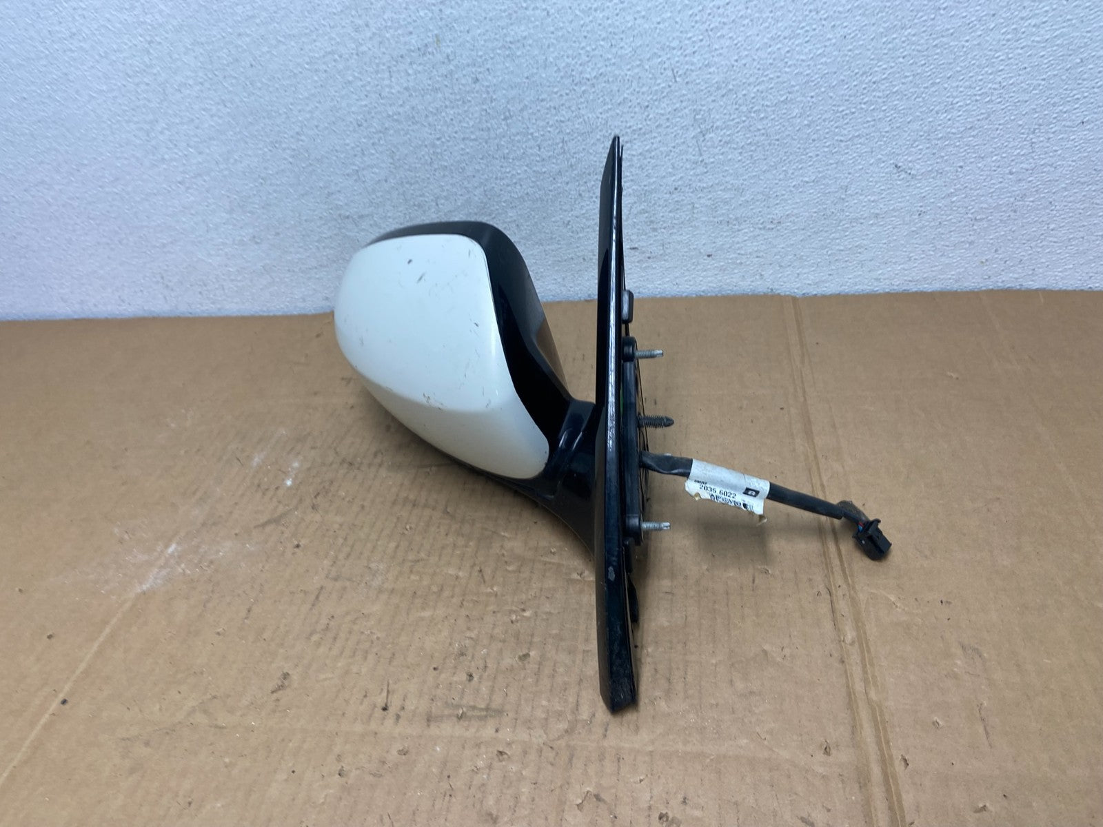 2013 to 2016 Nissan Pathfinder Right Passenger View Door Mirror AC7591 DW1