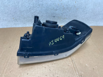 2002 to 2009 Gmc Envoy Right Passenger RH Side Headlight Halogen AI4469 DW6