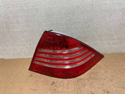 2003 to 2006 Mercedes-Benz S-Class Tail Light Right Passenger Side Oem AA4077 DW0