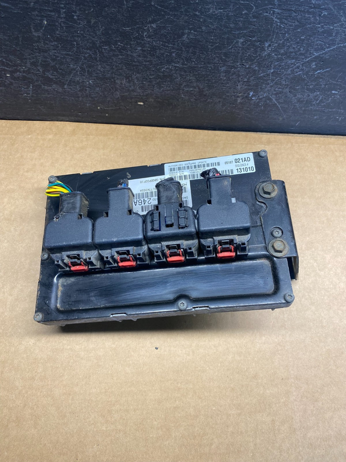 2008 2010 Dodge Charger 3.5L Engine Control p05187021ad ECM AD7436 DG0
