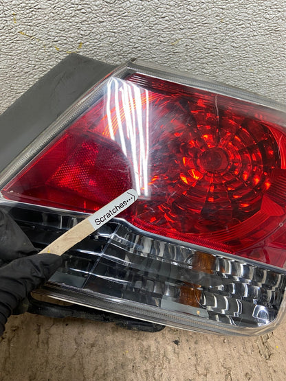 2008 to 2012 Honda Accord Sedan Tail light Right Passenger RH Side Y4680 DW3