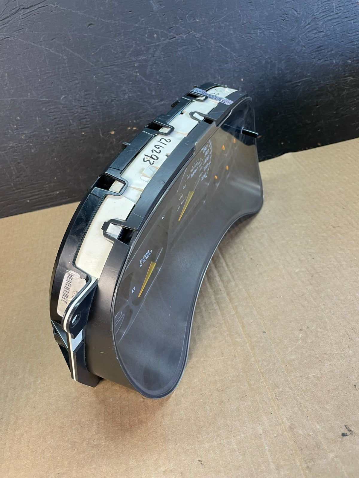 2003 to 2006 Chevrolet Silverado Speedometer Instrument Cluster AF3594 DG1