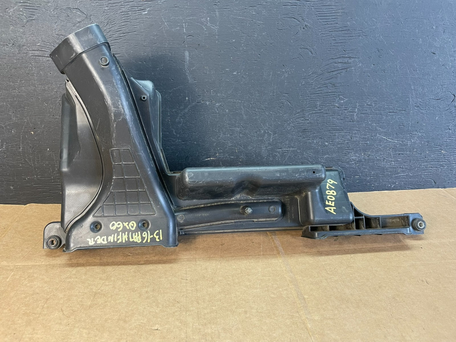 2013-2016 Nissan Pathfinder Upper Air Intake Duct AE0879 DG4