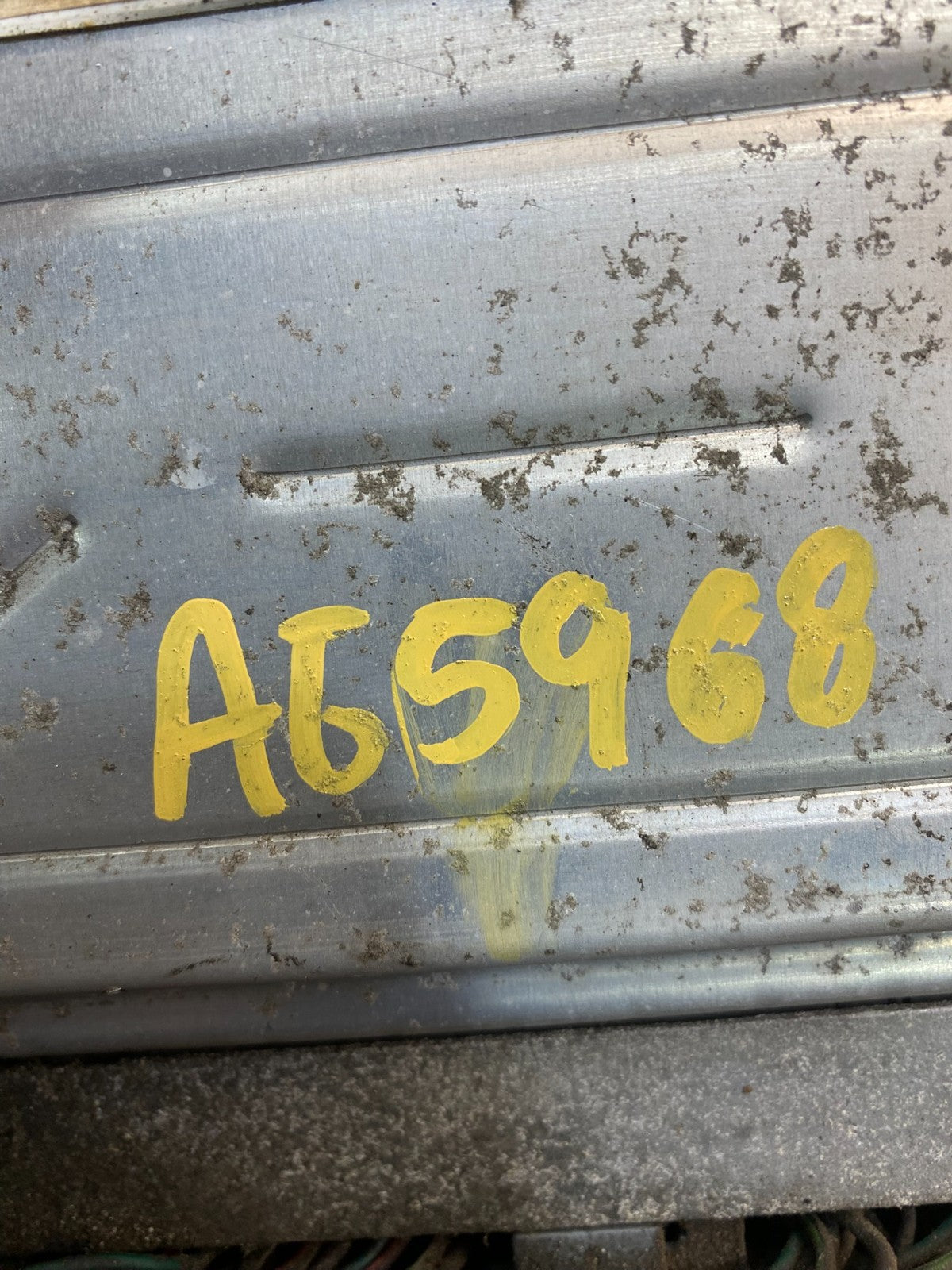 2001-2002 Silverado Tahoe Engine Computer Module 12200411 ECM ECU AG5968 DG3