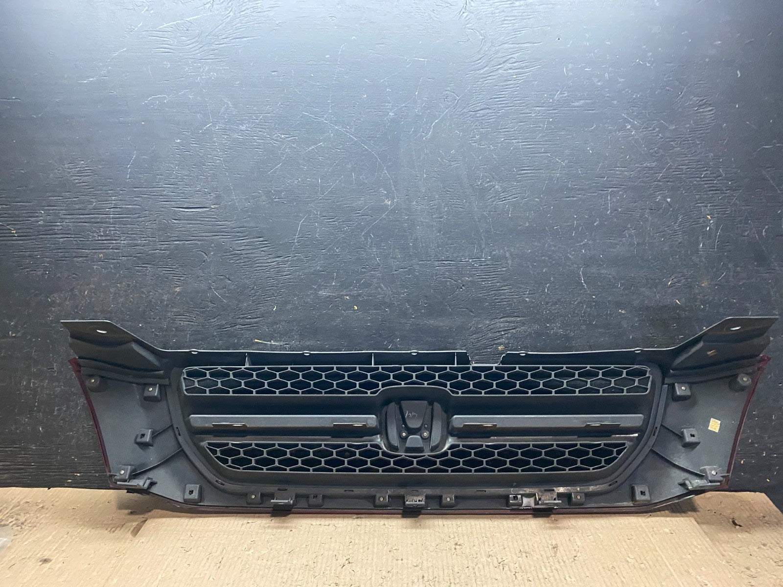 2003 2004 2005 Honda Pilot Front Upper Grill Grille Oem X8285 DG4