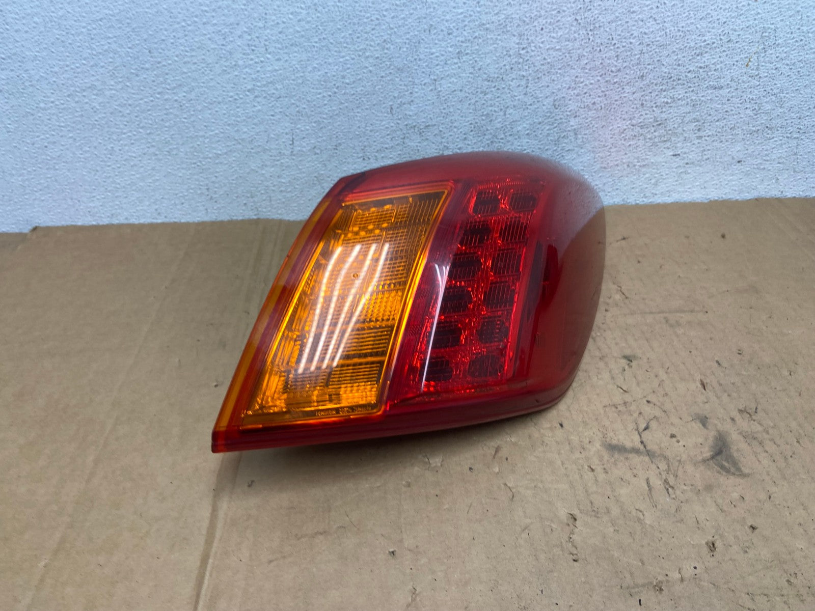 2009 2010 Nissan Murano Right Passenger Rh Side Tail Light AD2826 LK2